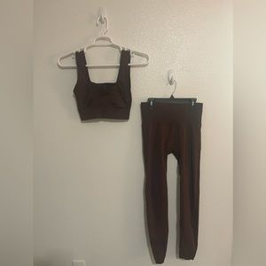 SET: FP MOVEMENT GOOD KARMA LEGGINGS & BRA